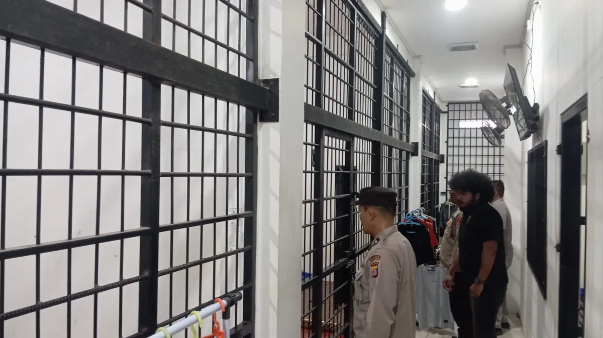 Polsek Sangatta Utara Periksa Keamanan Rutan untuk Cegah Gangguan Kamtibmas