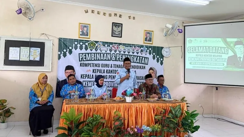 Kakanwil Kemenag DKI Ajak Madrasah Kepulauan Seribu Jadi Pilihan Utama Pendidikan
