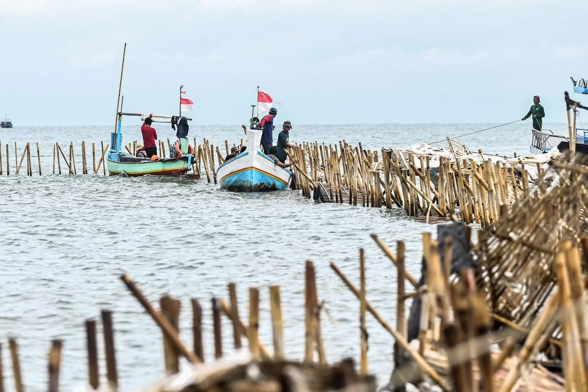 Pakar UGM Soroti Ketidaksinkronan Regulasi dalam Kasus Pagar Laut di Tangerang