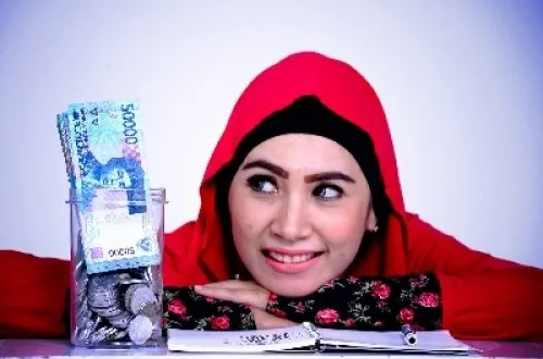 Strategi Mengelola Keuangan Pribadi untuk Mengurangi Stres Wanita Pasca-Pandemi