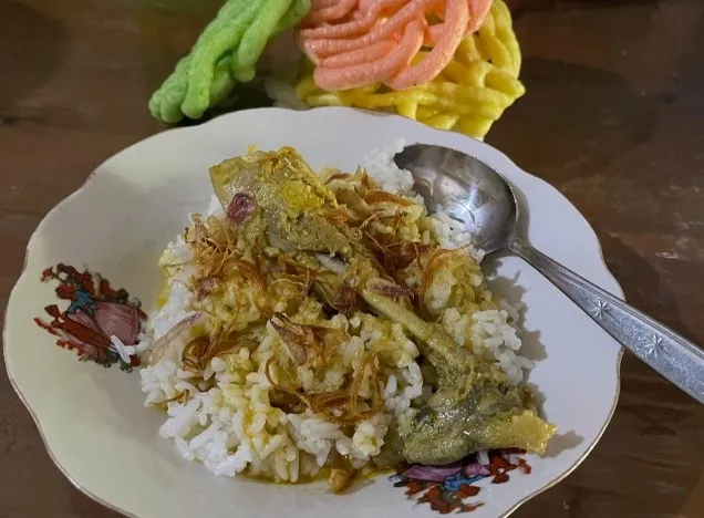 Kare Ayam Kampung: Kuliner Khas Bojonegoro yang Selalu Menggugah Selera