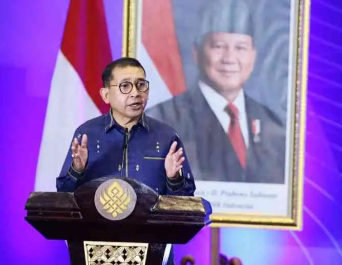 Fadli Zon Resmikan Buku Sejarah Indonesia dengan Perspektif Indonesia-sentris