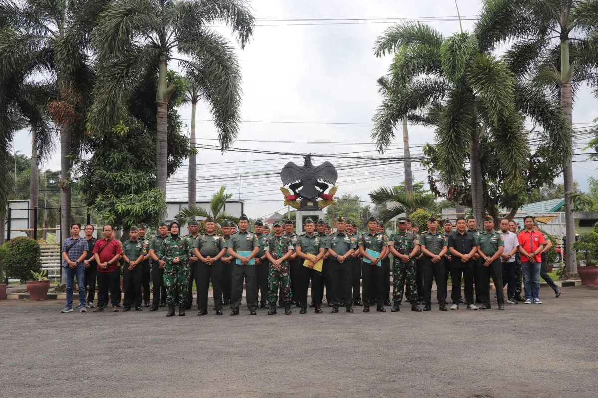 Tiga Prajurit Terbaik Kodim 0410/KBL Terima Penghargaan dalam Upacara Korp Raport