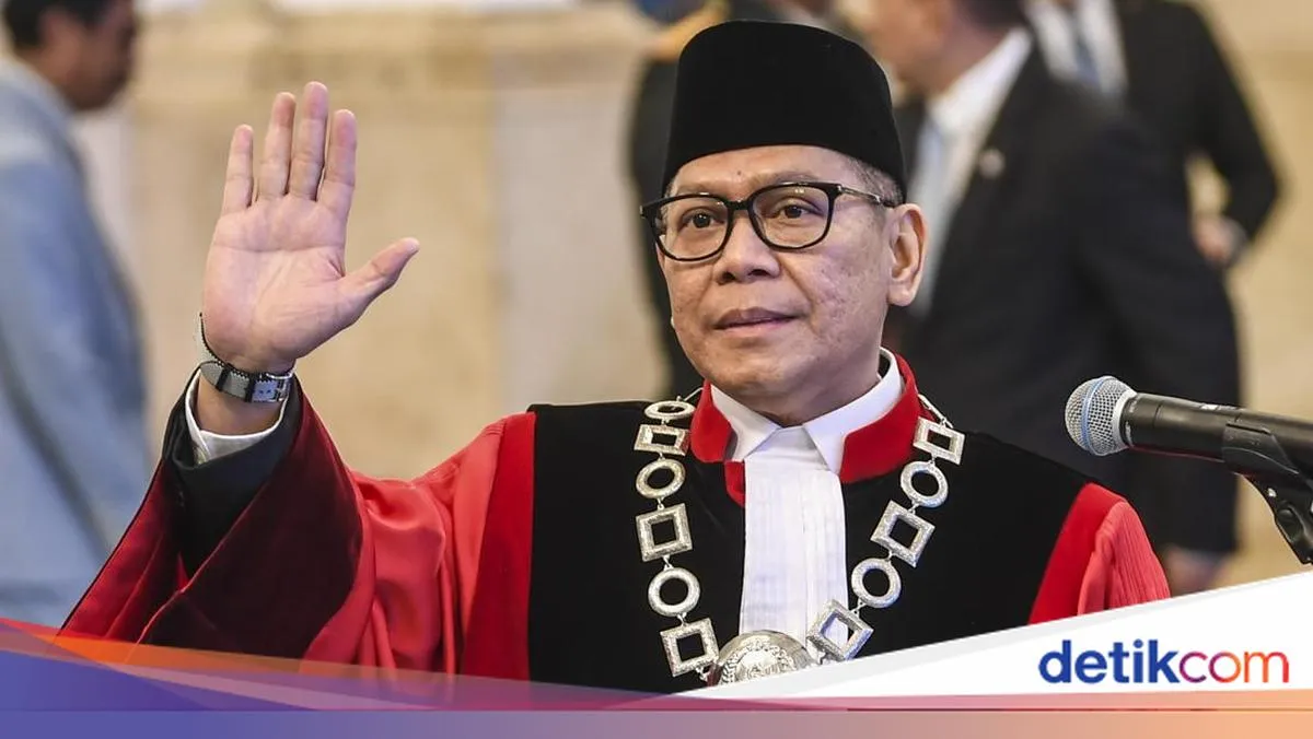 Adies Kadir Resmi Menjadi Hakim Mahkamah Konstitusi
