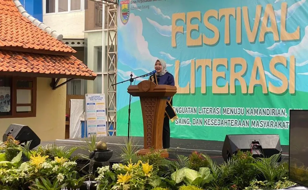 Bupati Batang Ajak Masyarakat Tingkatkan Minat Baca Melalui Festival Literasi