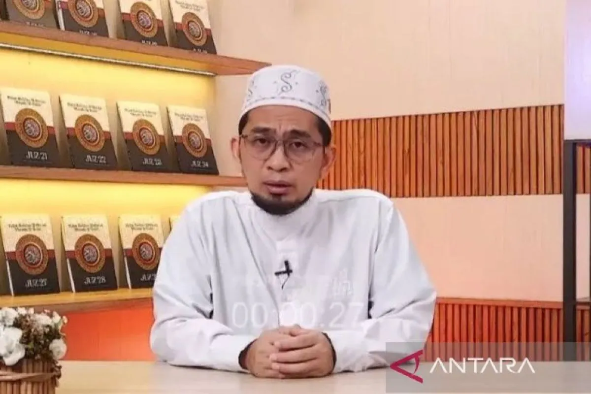 Ustadz Adi Hidayat Belum Resmi Gantikan Gus Miftah sebagai Utusan Khusus Presiden