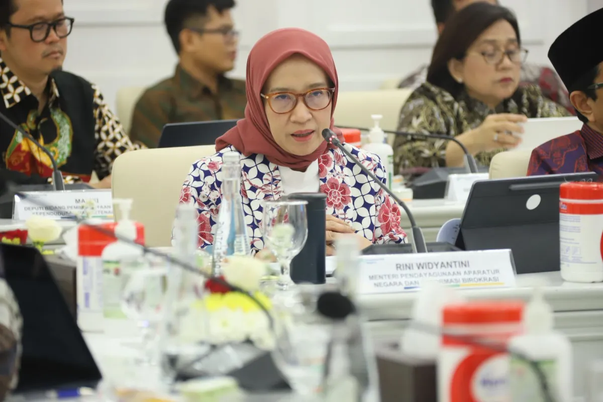 Menteri PANRB Usulkan Digitalisasi Kartu Kesejahteraan dan Kartu Usaha