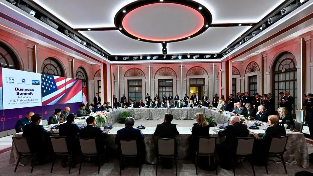 Prabowo Umumkan Program Transformasi Nasional: Digitalisasi Pendidikan dan Hilirisasi Industri