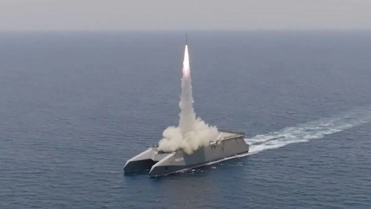 Garda Revolusi Islam Iran Gelar Latihan Militer di Selat Hormuz