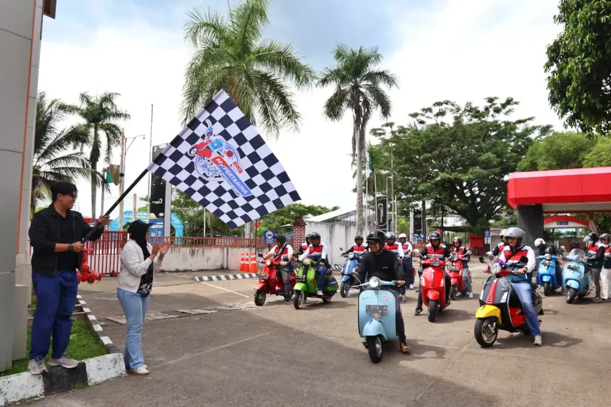 Pertamina Dukung Komunitas Otomotif Melalui Event Vespa Berpandir 2.0