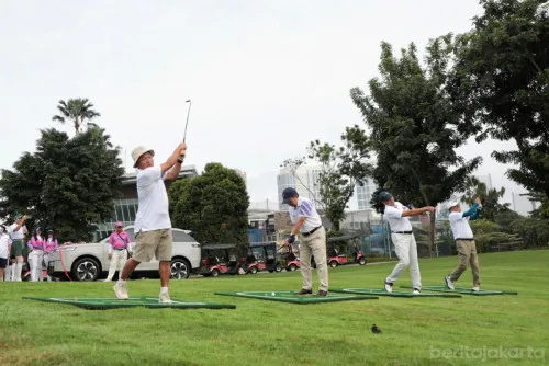 Wagub DKI Rano Karno Resmikan Turnamen Golf untuk Pendidikan dan Lingkungan