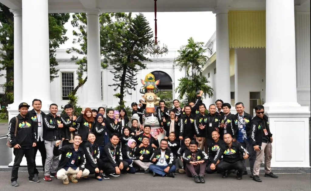 Pencabutan Kartu Identitas Wartawan CNN Indonesia Pasca Pertanyaan Mengenai Program MBG