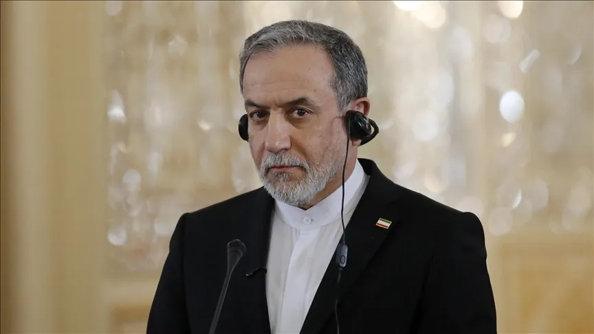 Iran Siap Serang Pangkalan AS di Teluk Jika Terjadi Serangan