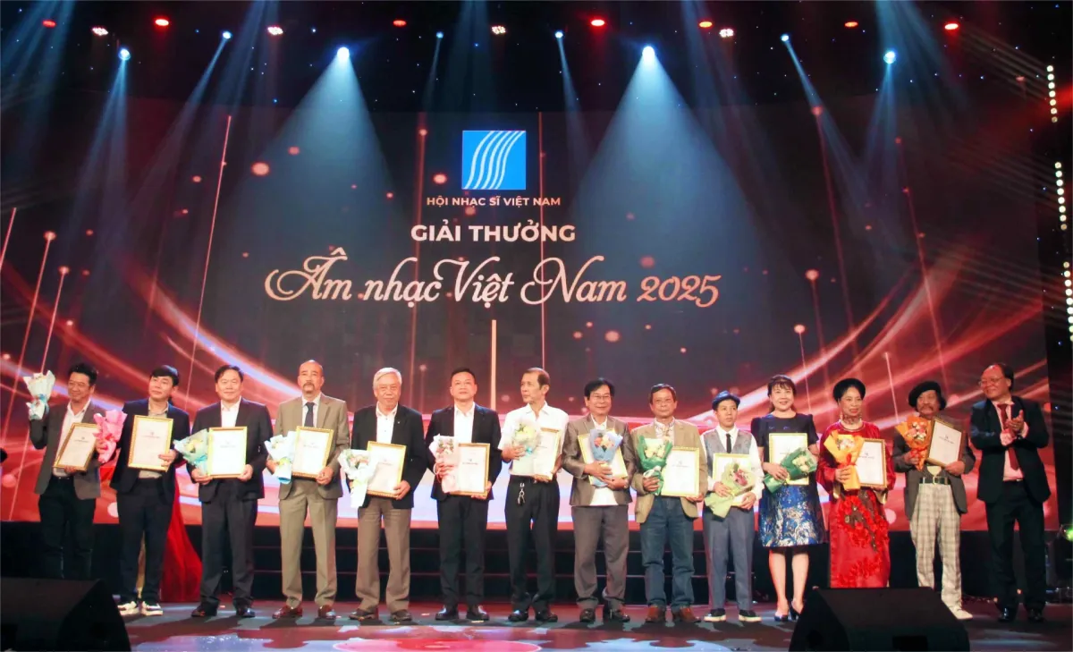 Xuan Vu Raih Penghargaan Musik Vietnam 2025, Kenang Perjalanan Artistiknya