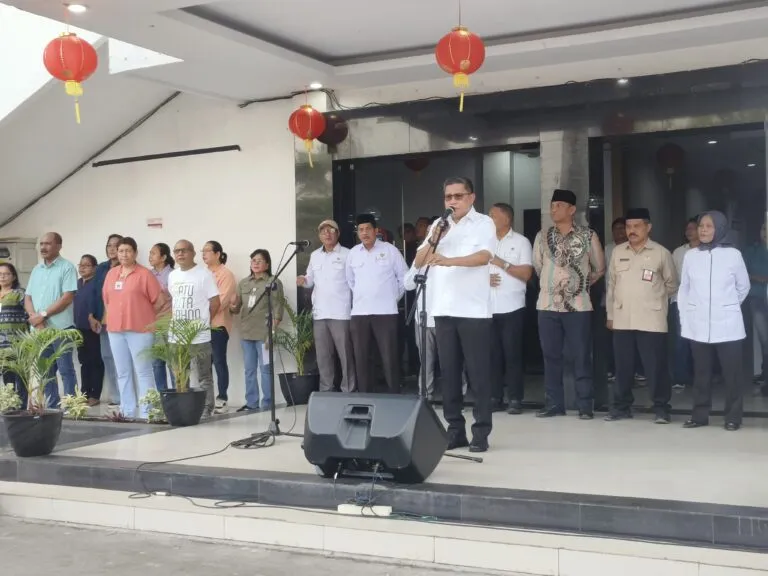 Wattimena Serukan Keikhlasan dan Toleransi Menyambut Ramadan di Ambon