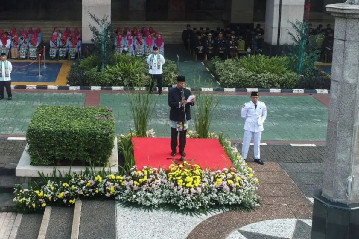 Hari Pendidikan Nasional: Momentum Mencerdaskan Bangsa
