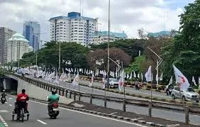 Gerindra Minta Maaf atas Gangguan Atribut di Ruang Publik