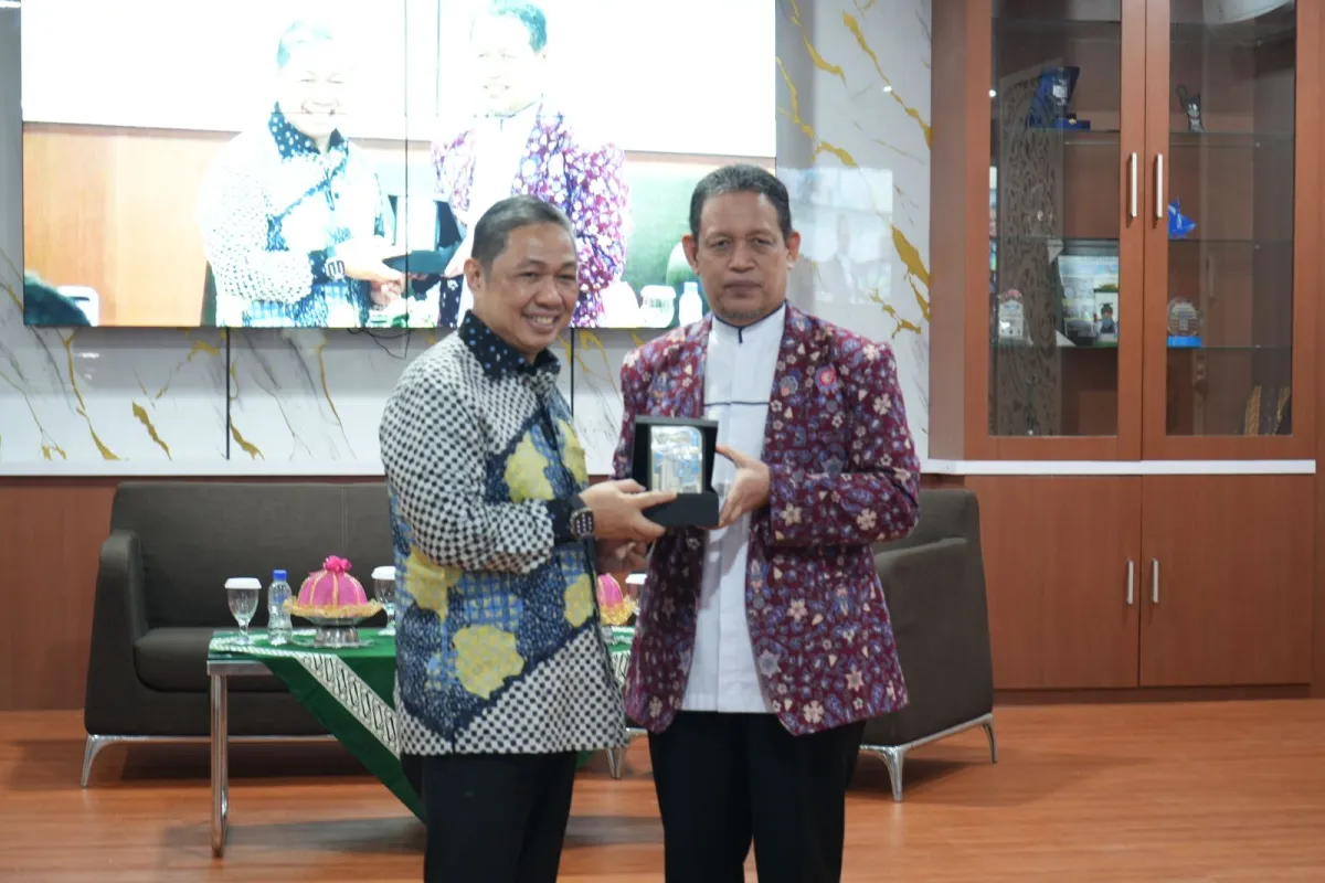 Anis Matta: Pentingnya Literasi Geopolitik di Kampus Unismuh Makassar