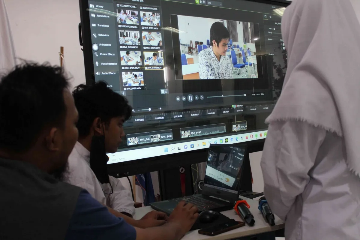 Mengoptimalkan AI dalam Pendidikan untuk Kemandirian Siswa
