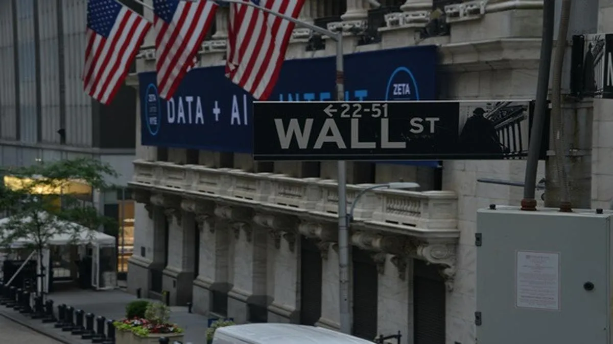 Dow Jones Capai Rekor 50.000 di Tengah Ketidakpastian Geopolitik