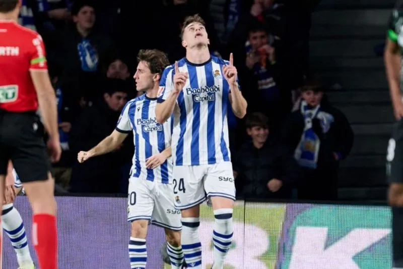 Real Sociedad Kalahkan Elche 3-1 di Liga Spanyol