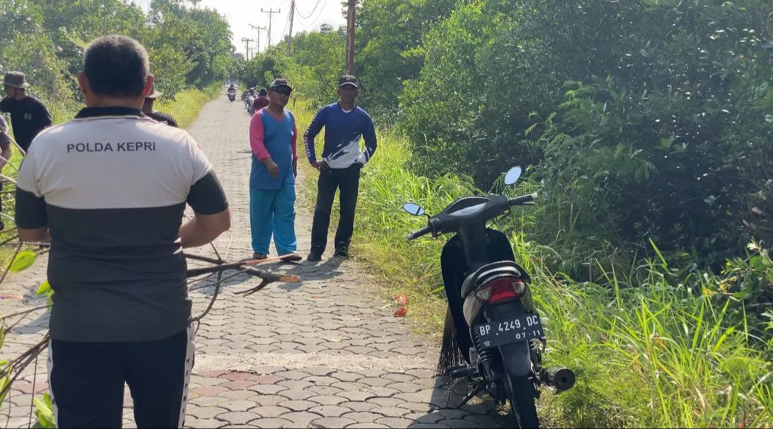 Bakti Sosial Gotong Royong Ciptakan Lingkungan Bersih di Belakang Padang