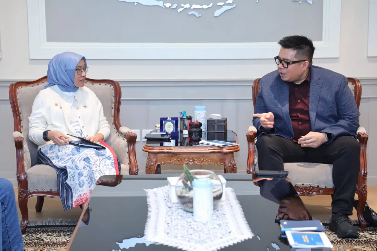 Audiensi Menteri PANRB dengan Direktur Utama PT TASPEN Bahas SDM dan Kinerja Layanan