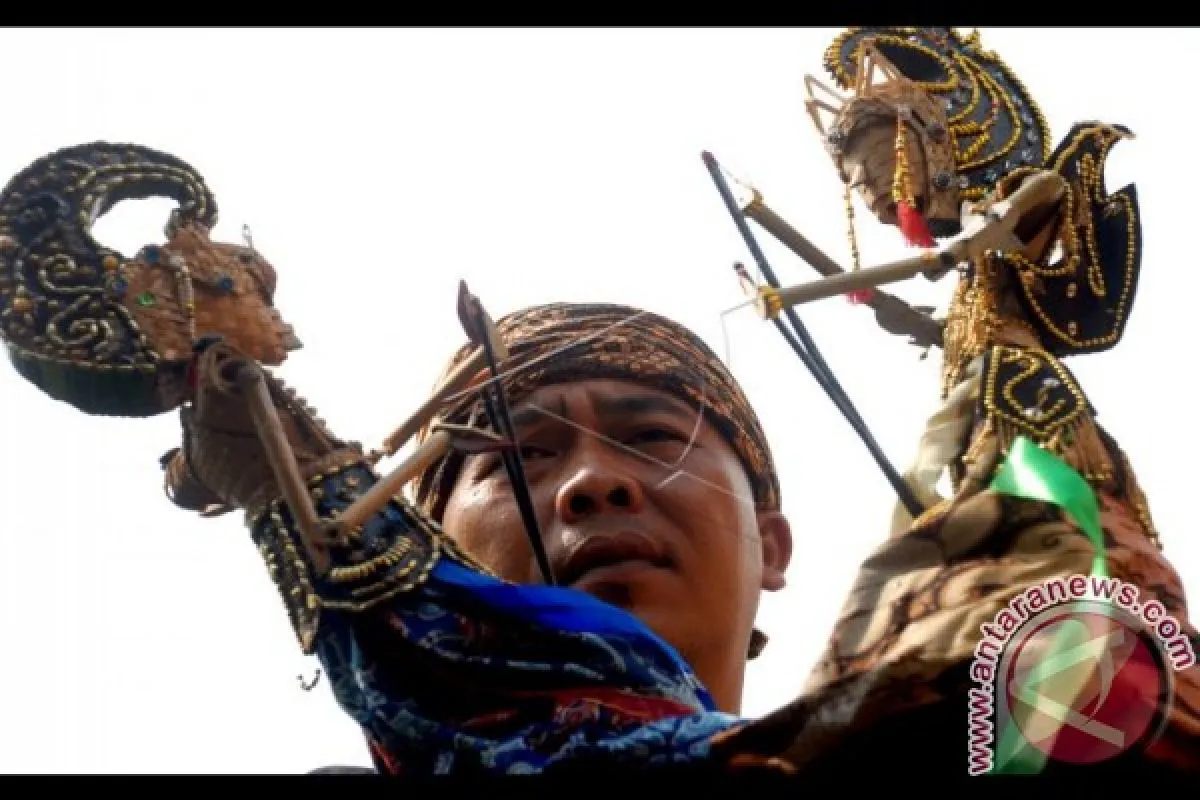 Pertunjukan Wayang Bambu Meriahkan HUT Kodam III/Siliwangi di Bogor