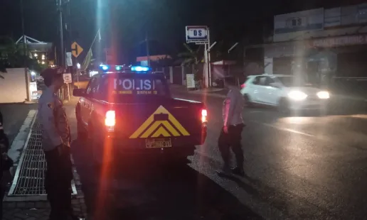 Polsek Imogiri Laksanakan Blue Light Patrol untuk Amankan Wilayah Malam Hari