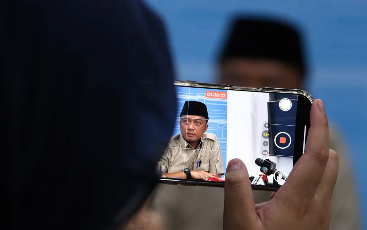 Mensesneg: Prabowo Tidak Bahas Pengembalian UU KPK dengan Abraham Samad