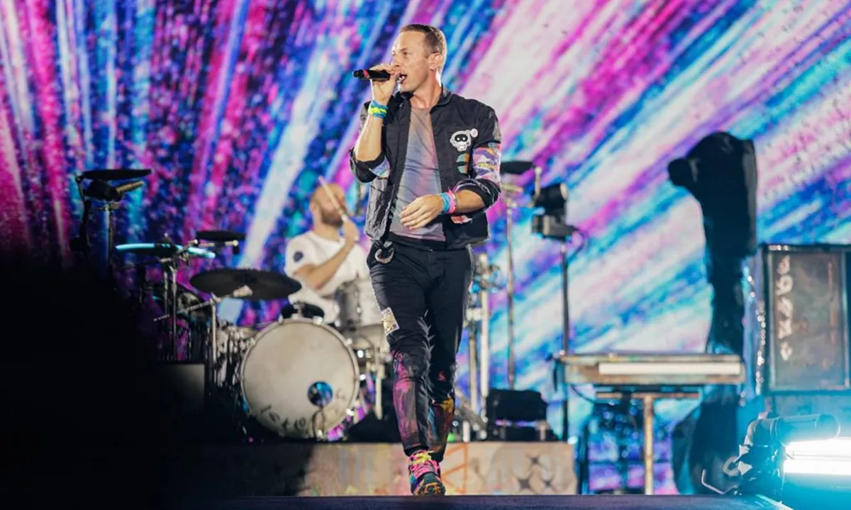 Kekecewaan di Balik Kemeriahan Konser Coldplay di Jakarta