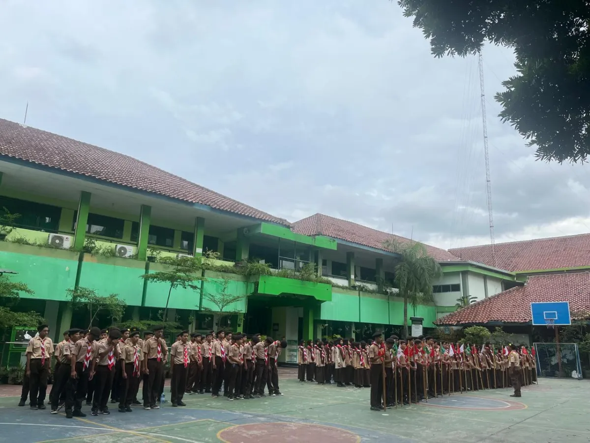 Pramuka MAN 2 Sleman Latihan PBB Dasar untuk Pembentukan Karakter