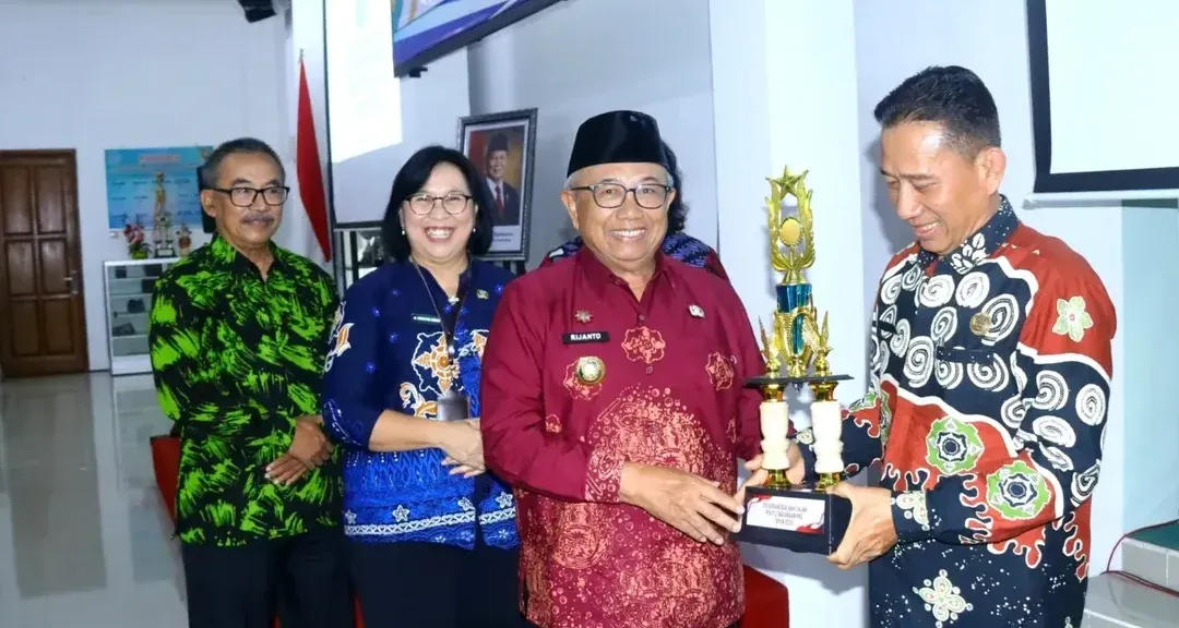 Bupati Blitar Arahkan Evaluasi untuk Capai Swasti Saba Wistara