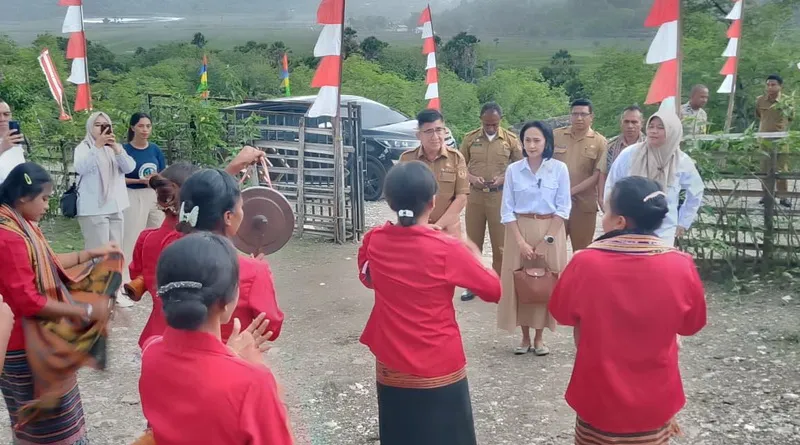 Wamen Ketenagakerjaan Sosialisasikan Peluang Kerja Luar Negeri di NTT