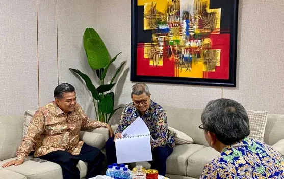 Bupati Agam Usulkan Perbaikan Infrastruktur ke Kementerian PU