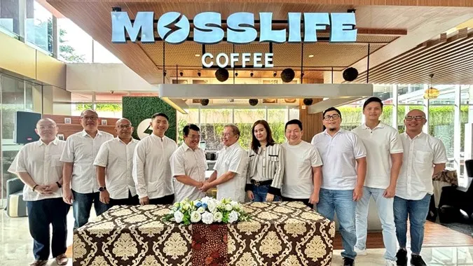 Mosslife Coffee Resmi Hadir di District East Karawang sebagai Destinasi Gaya Hidup