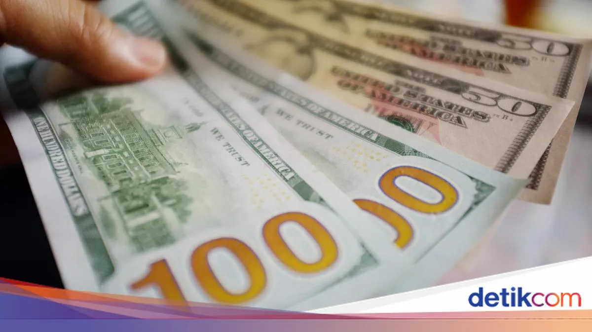Warren Buffett Berikan Saham sebagai Kado Natal untuk Investasi Jangka Panjang