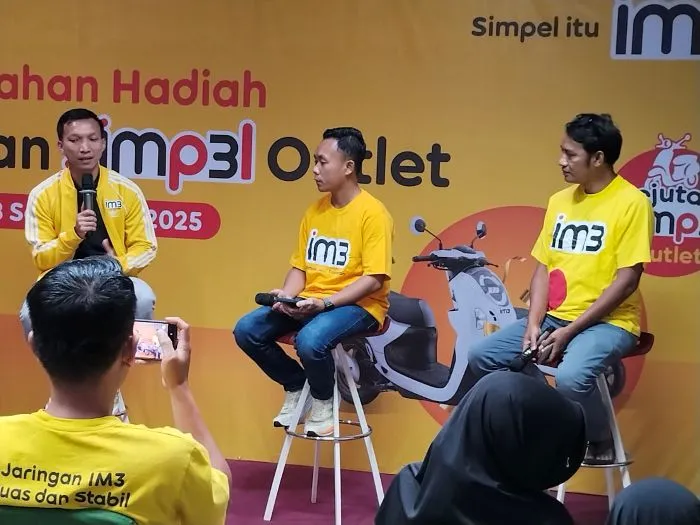 Outlet: Kanal Utama Penjualan Produk Operator Seluler