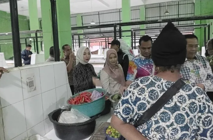 DPRD Probolinggo Awasi Penataan Pasar Baru dan PKL