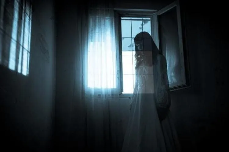 Menelusuri Mitos dan Realitas Penampakan Hantu: Sebuah Tinjauan dari Peneliti