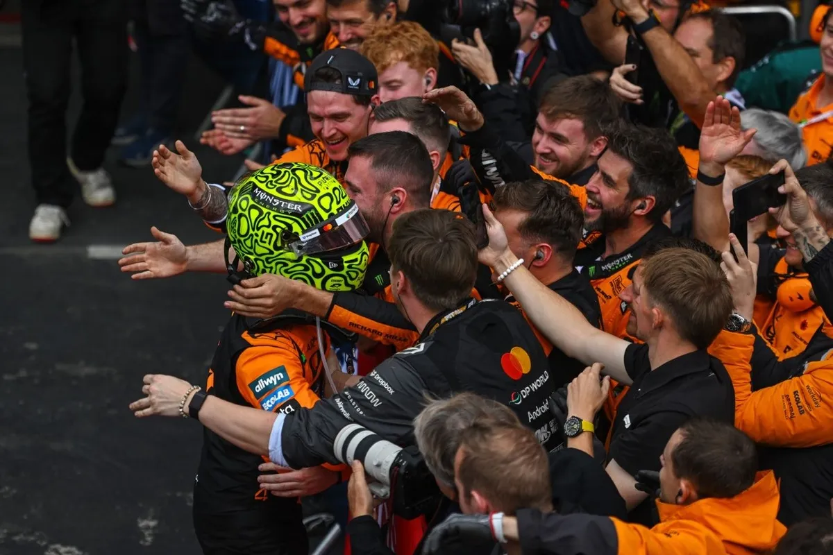Lando Norris Kuasai F1 Brasil, Verstappen Tuntaskan Kebangkitan di Podium