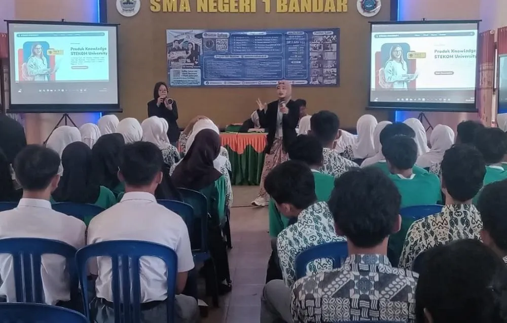 Workshop Konten Kreator di SMAN 1 Bandar Tingkatkan Keterampilan Digital Siswa