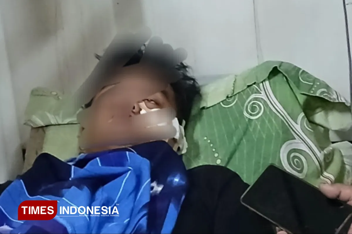 Pengemudi GrabCar Dihujani Bacokan di Depan Stasiun Banjar