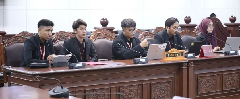 Mahasiswa UIN Jakarta Ajukan Pembatasan Masa Jabatan Anggota DPR di MK