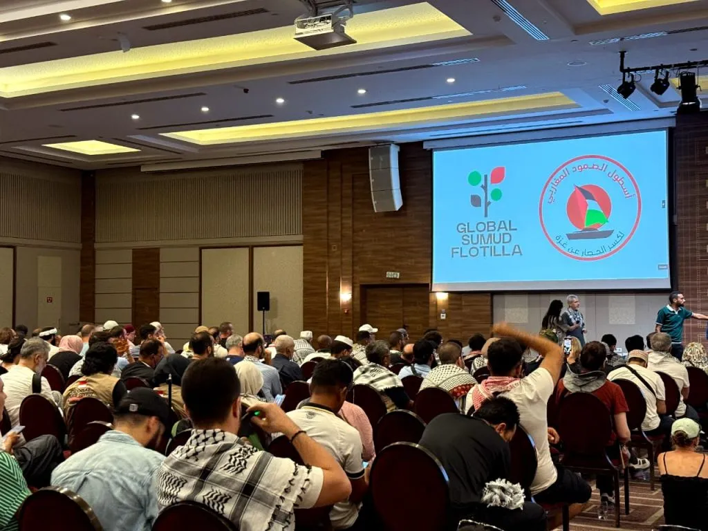 Global Sumud Flotilla Memperkuat Pelatihan Relawan di Tunisia Sebelum Pelayaran Menuju Gaza