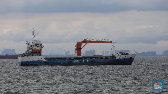 Refleksi Satu Dekade Program Tol Laut di Indonesia