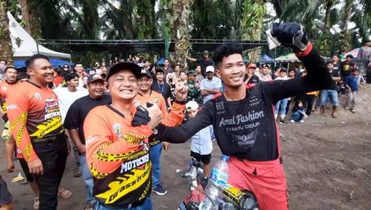 Kejuaraan Grasstrack dan Motocross Kapolres Siak 2026 Resmi Dibuka