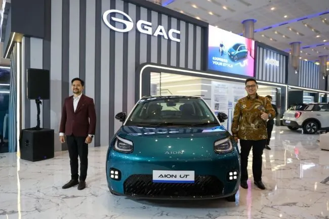 GAC Luncurkan Aion UT, Mobil Listrik Urban di GIIAS Surabaya 2025
