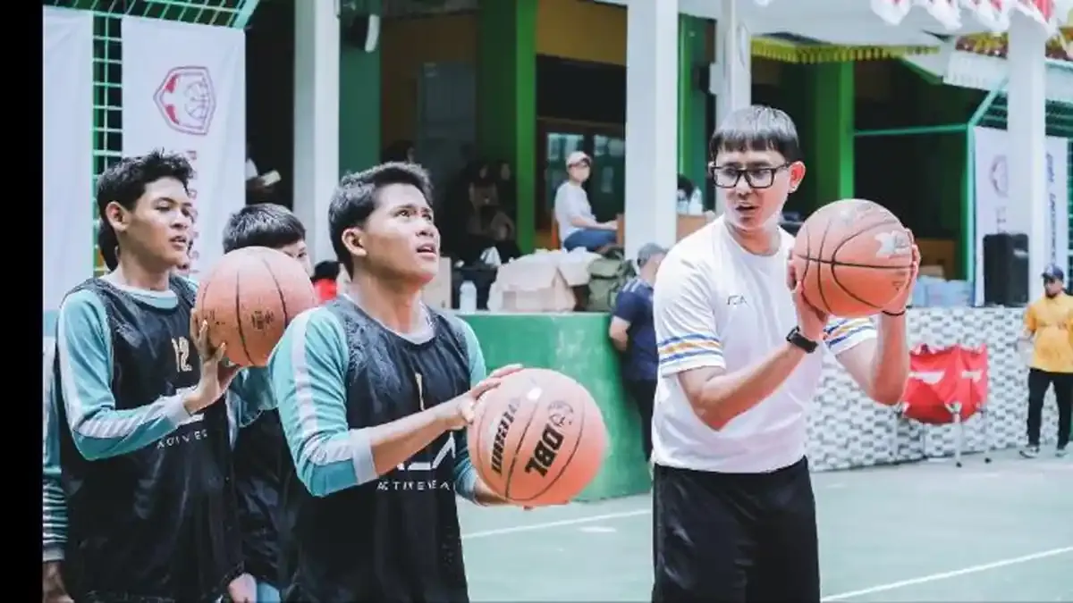 DBL Academy Gelar Basketball Clinic Pertama di Kepulauan Seribu