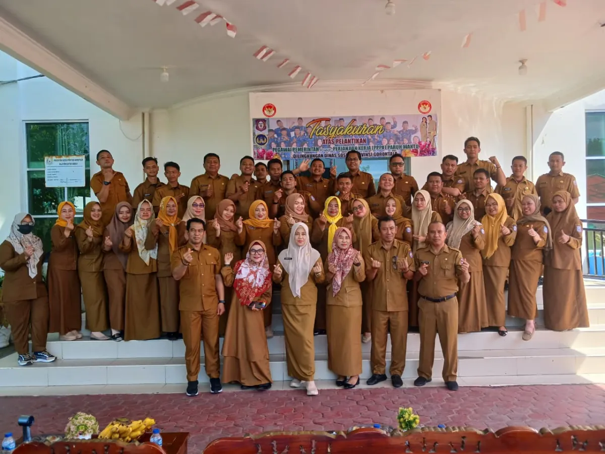 Dinas Sosial Gorontalo Rayakan Pelantikan 42 ASN PPPK Paruh Waktu